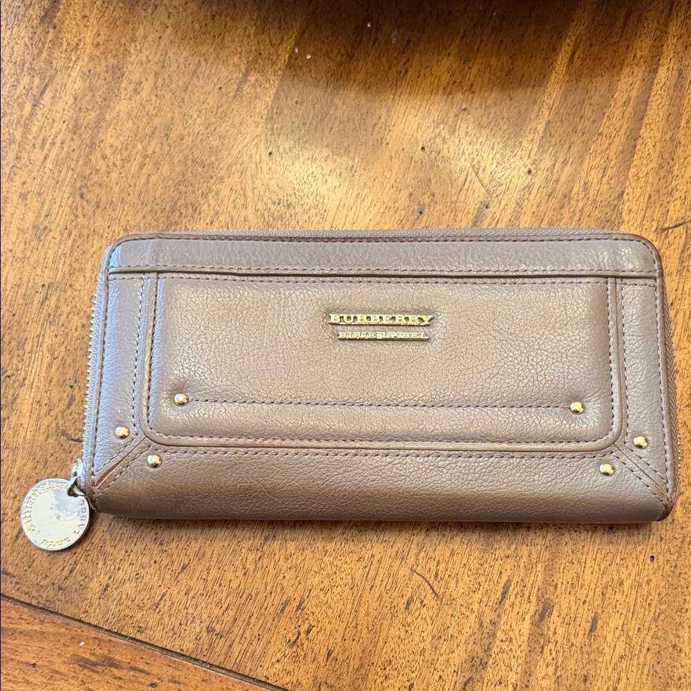 Burberry Beige Leather Wallet with Gold Accents